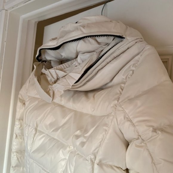 Parasuco white winter puffer jacket - Picture 5 of 10